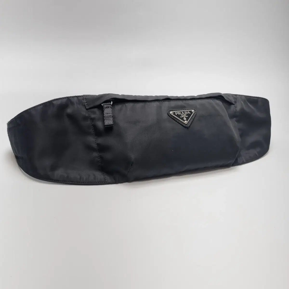 プラダ PRADA ナイロン ヒップバッグ バイカーバッグ スリングバッグ ユニセックス