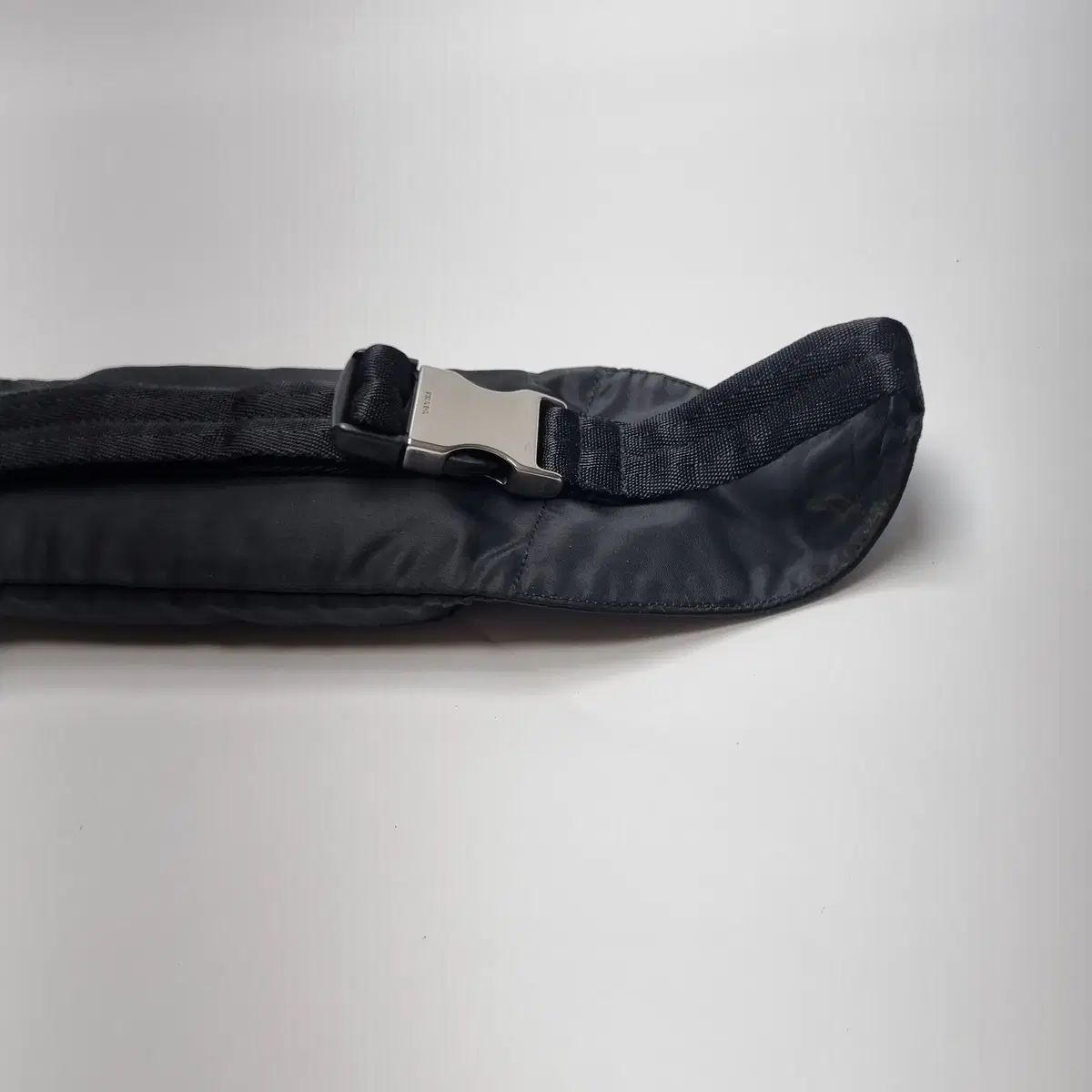 ナイロン ヒップバッグ