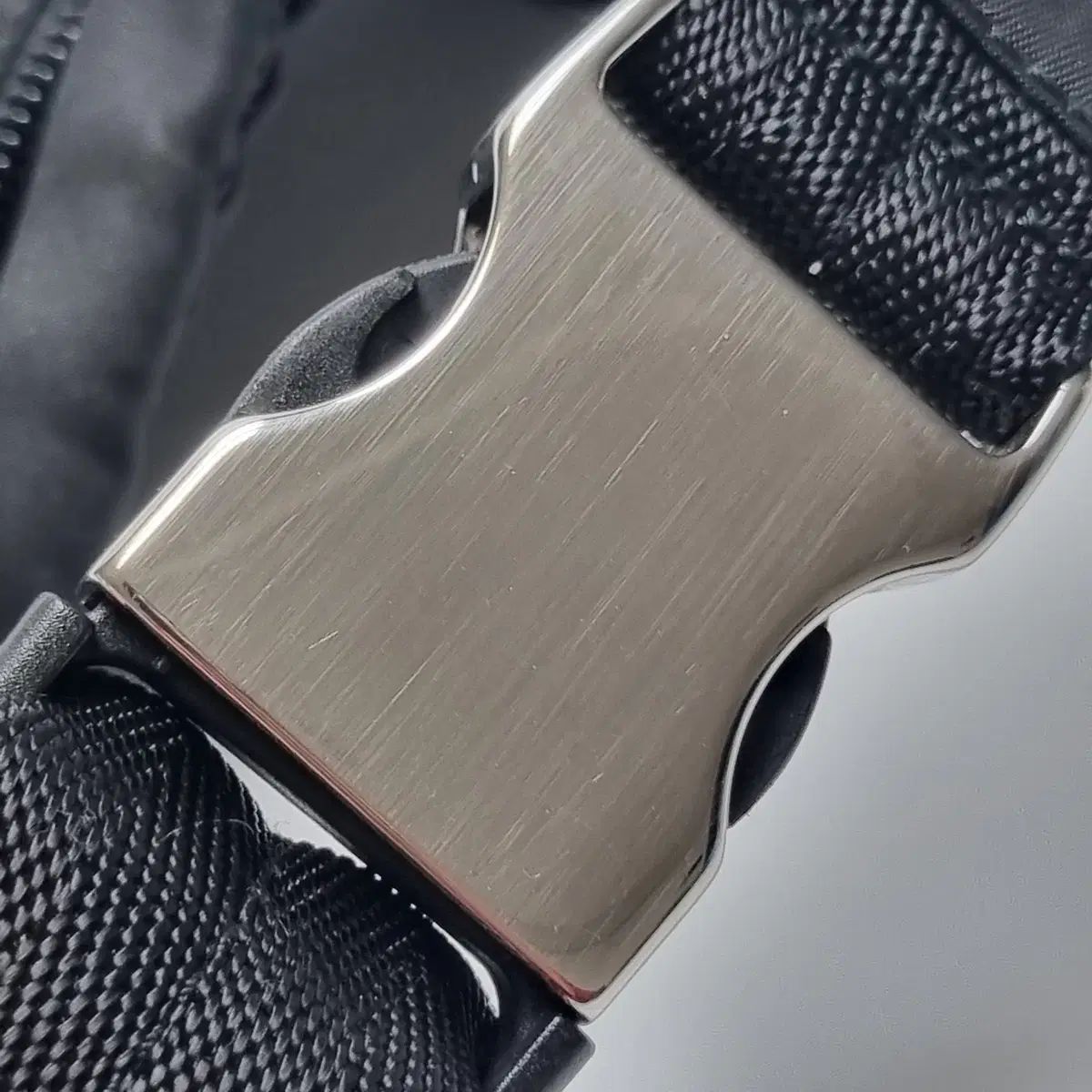 ナイロン ヒップバッグ