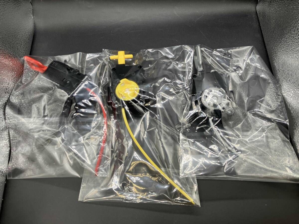 ベイブレードｘ　ワインダーランチャー　新品未開封　１８ｘ２＝３６セット 楽天市場】ベイブレード ワインダーの通販