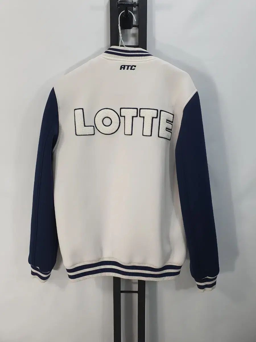 ロッテ ジャイアンツ スタジャン 白 ジャケット m