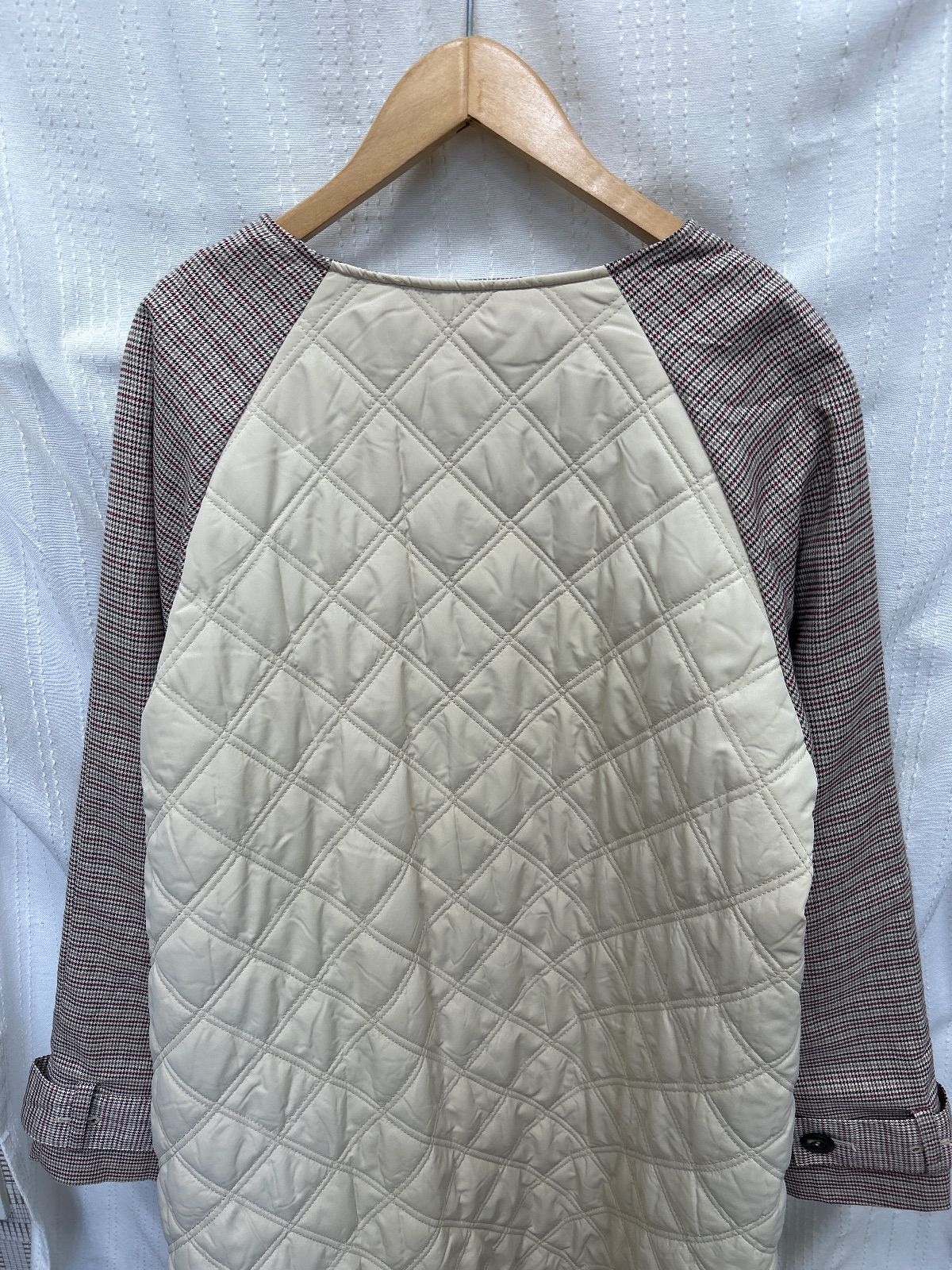 千鳥格子柄袖のロングコート