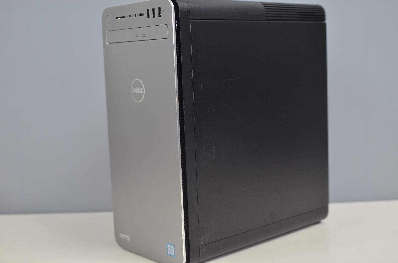 中古良品 DELL XPS 8930 デスクトップPC/Windows11+office/core i7 