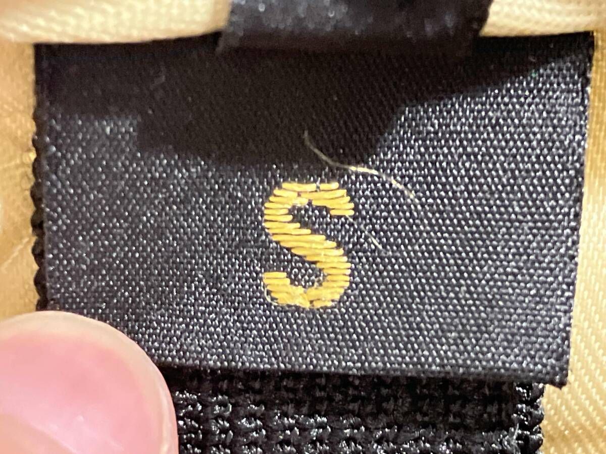 Belstaff ベルスタッフ キルティングジャケット S ベージュ made in Italy イタリア製 ライナー 汚れ有り 古着 メンズ アウター