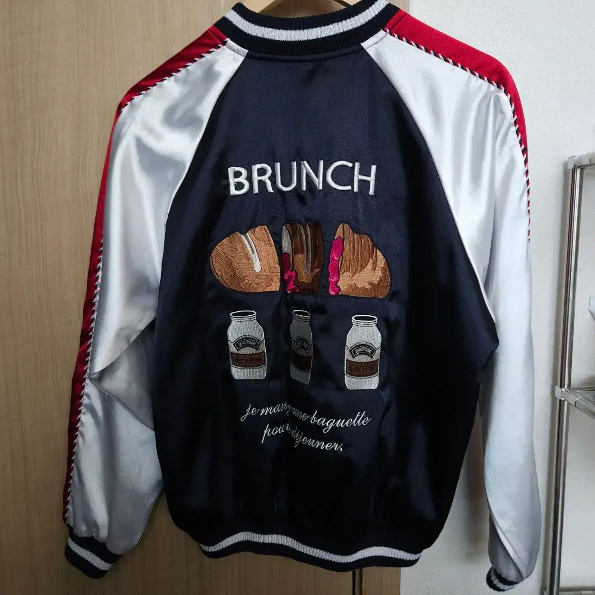 O!Oi 오아이오아이 16 s スカジャン ネイビー Mサイズ