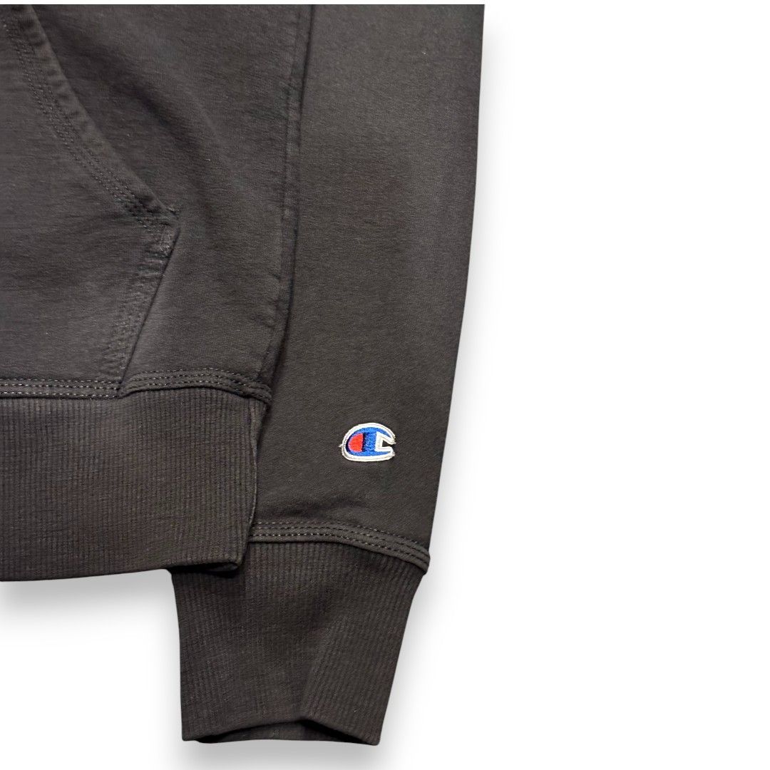 00s 90s Champion ジップパーカー 目あり フェード サンフェード 00s 90s Champion ジップパーカー 目あり フェード サンフェード