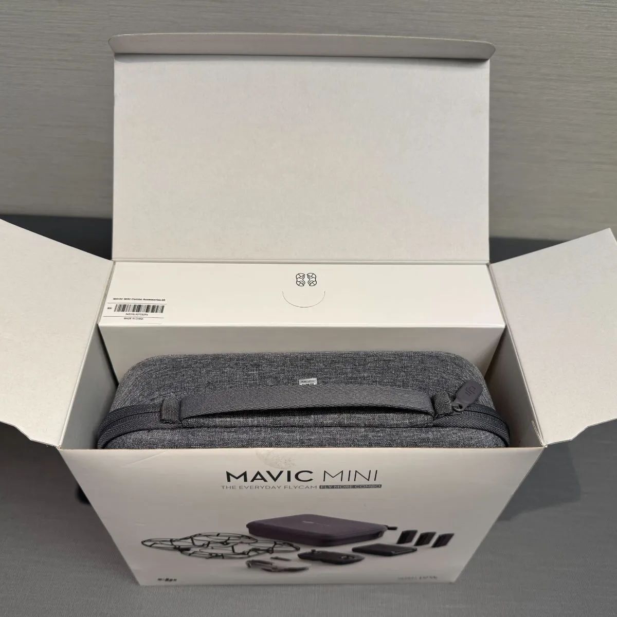 極美品】DJI Mavic Mini Fly More Combo 日本版 199gモデル 付属品完備
