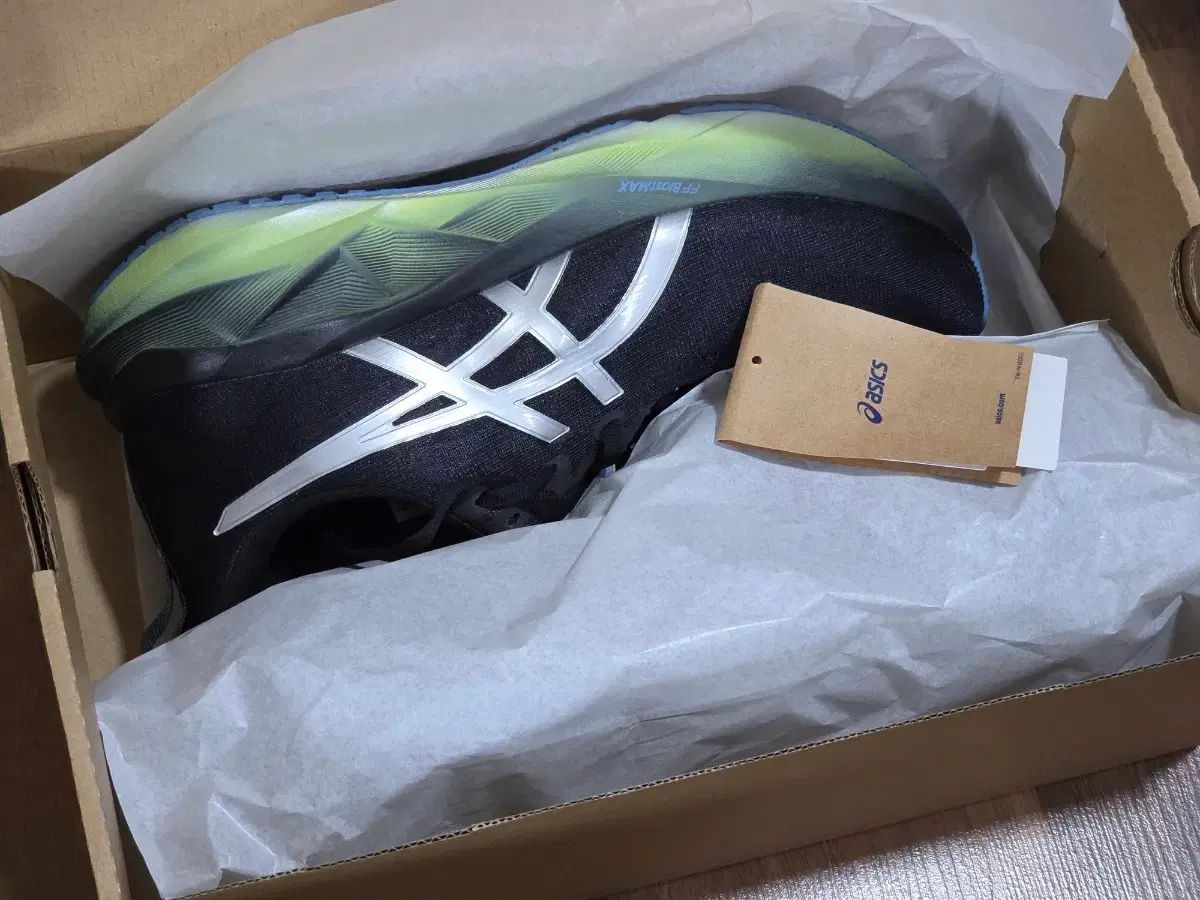 アシックス ノヴァブラスト5 ラスト 265 mm