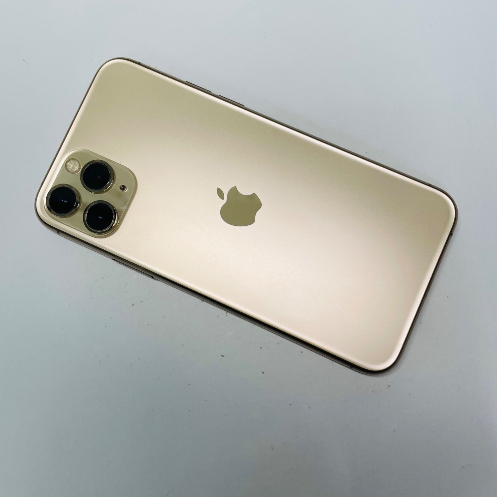 iPhone 11 Pro 256GB SIMフリー 電池100% 42816 - メルカリ