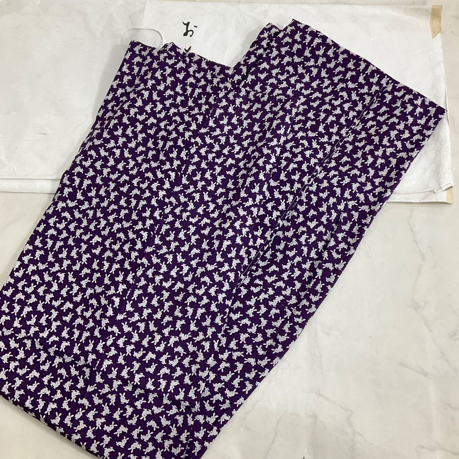 kimono+one◇未使用同然◇長襦袢◇正絹◇兎うさぎ◇仕付け糸付き◇単衣