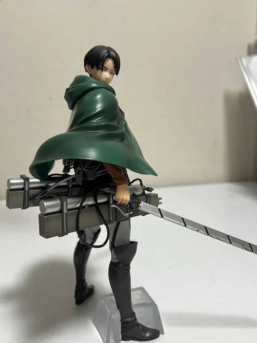 み 進撃の巨人 一番くじ リヴァイ B賞 フィギュア