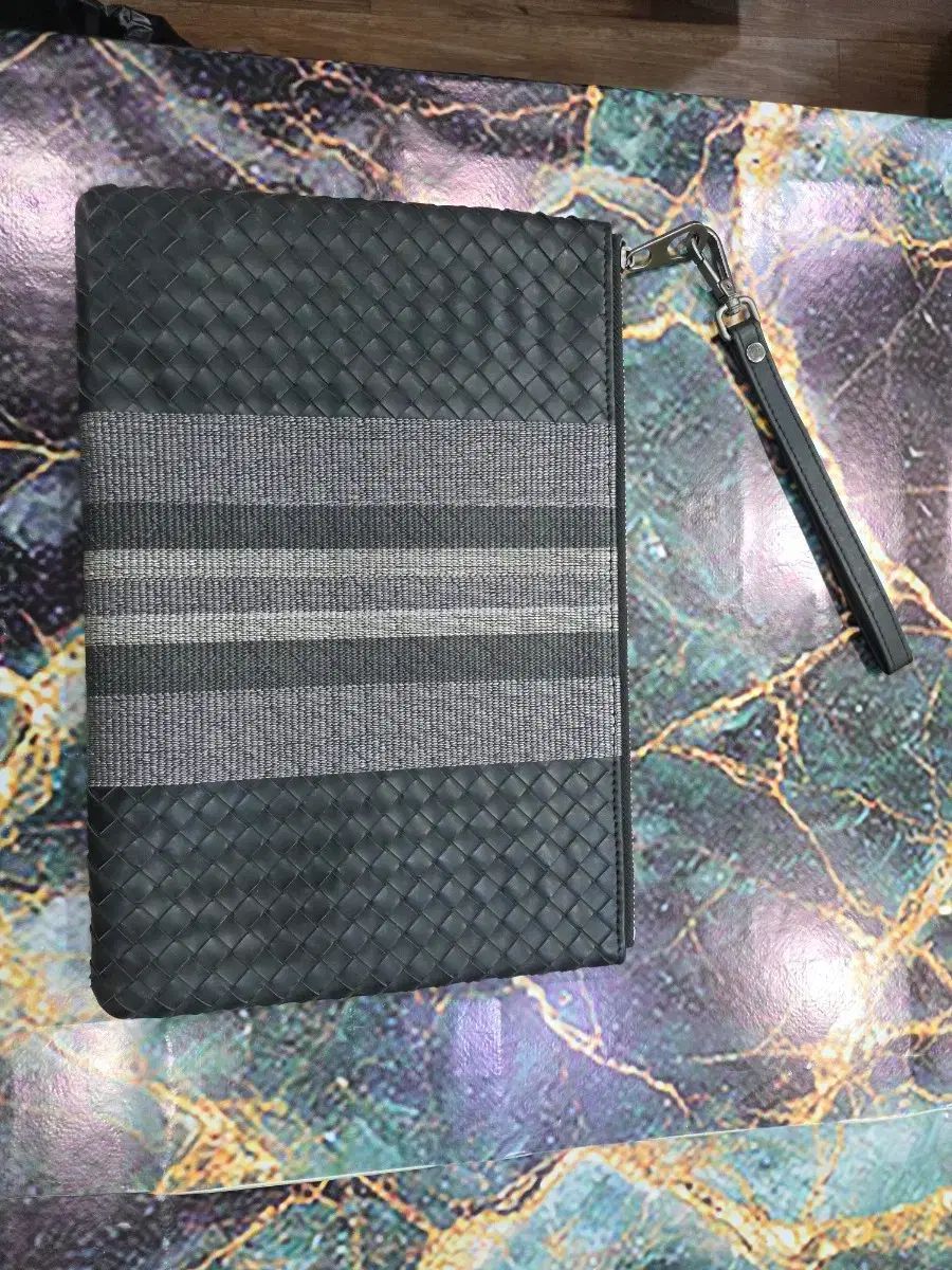 ブラック ウィービング クラッチバッグ ストラップ