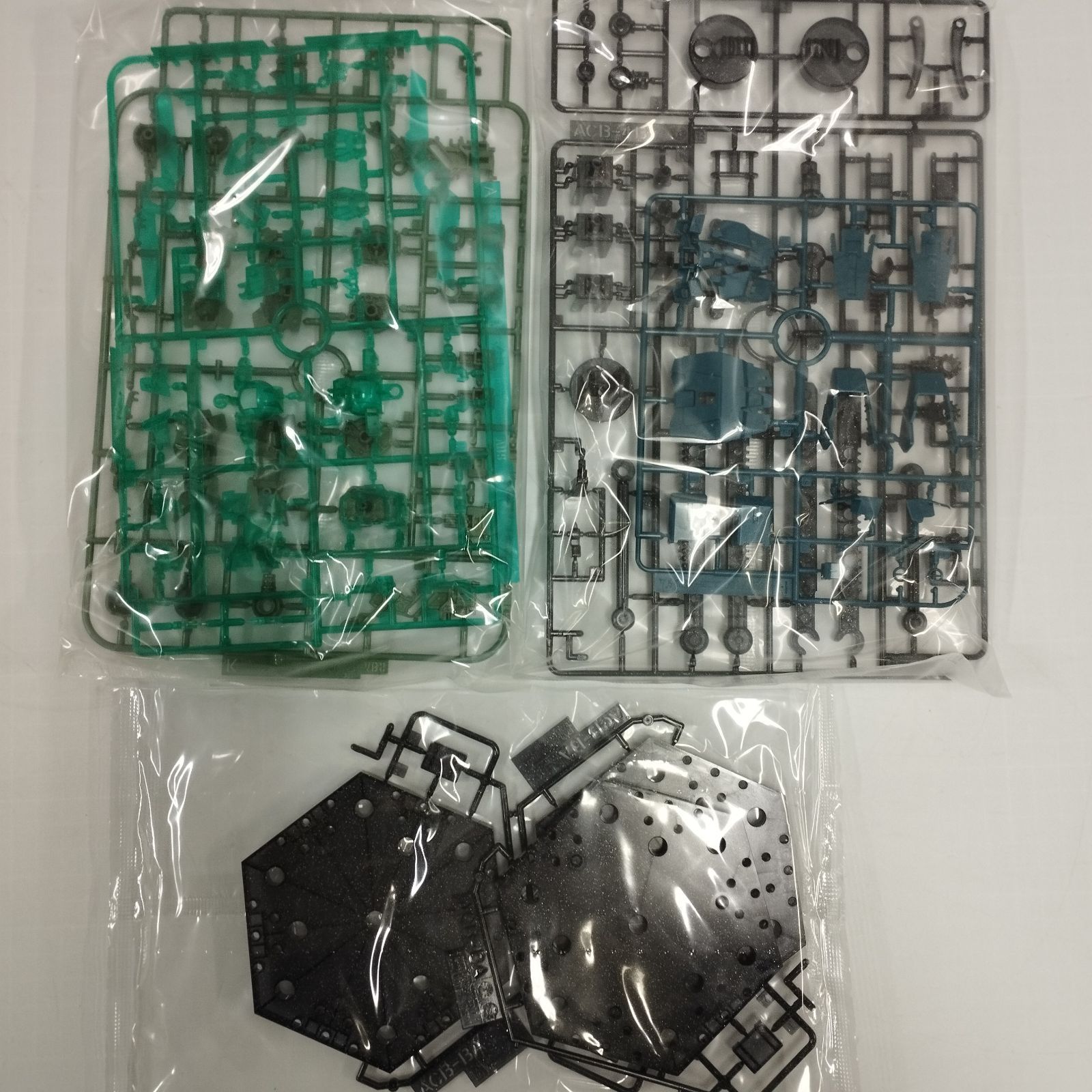 D21957】未使用 MG 1/100 ユニコーンガンダム 光の結晶体 BANDAI