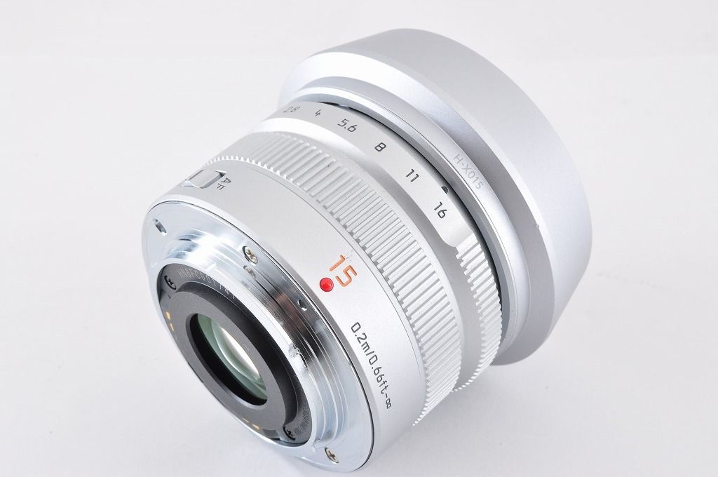 シルバー 単焦点レンズ