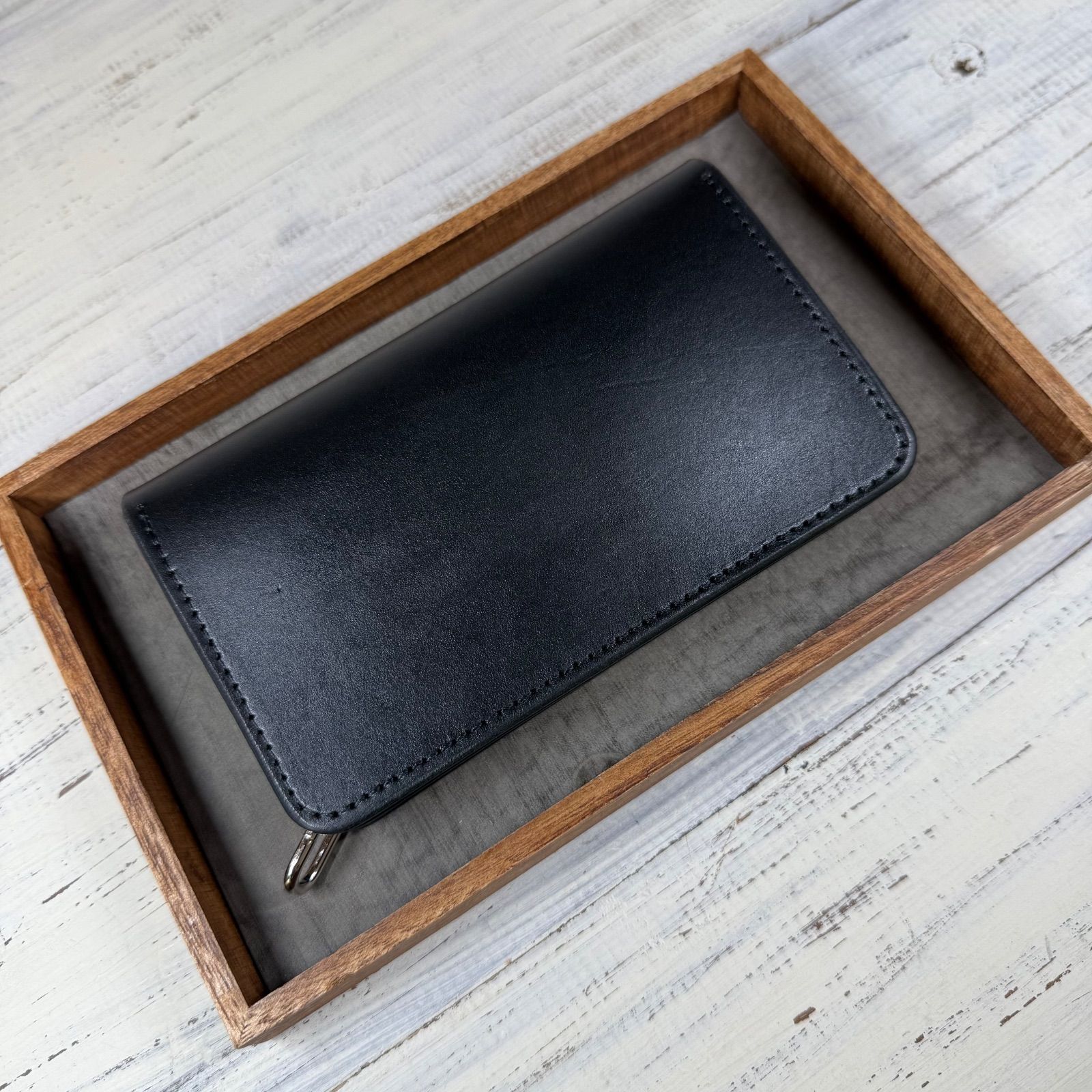 【トラッカーウォレットミドル 3層】ブラック 北米ステア シルバー YKK トラッカーウォレットミドル 3層】ブラック 北米ステア シルバー YKK