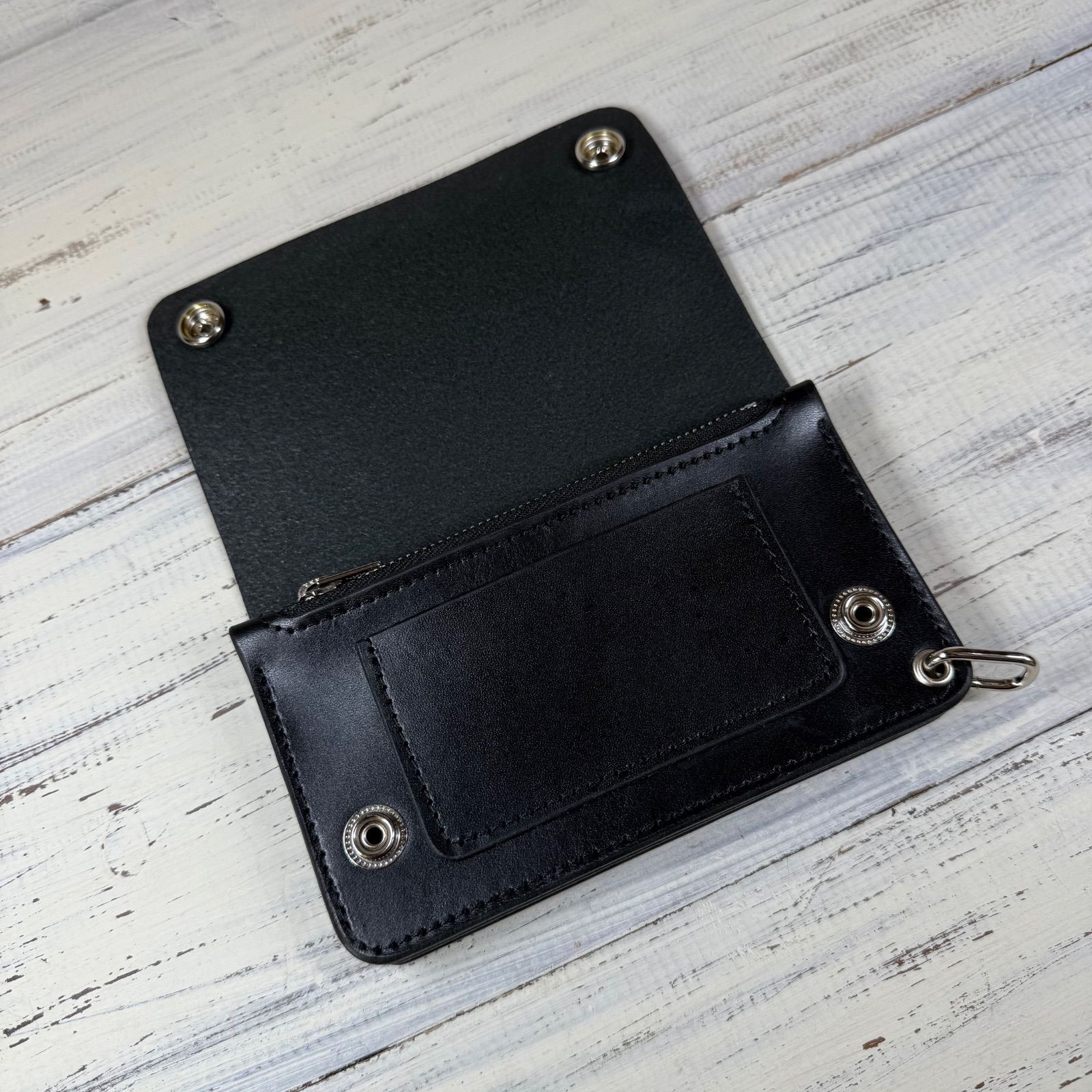 【トラッカーウォレットミドル 3層】ブラック 北米ステア シルバー YKK トラッカーウォレットミドル 3層】ブラック 北米ステア シルバー YKK