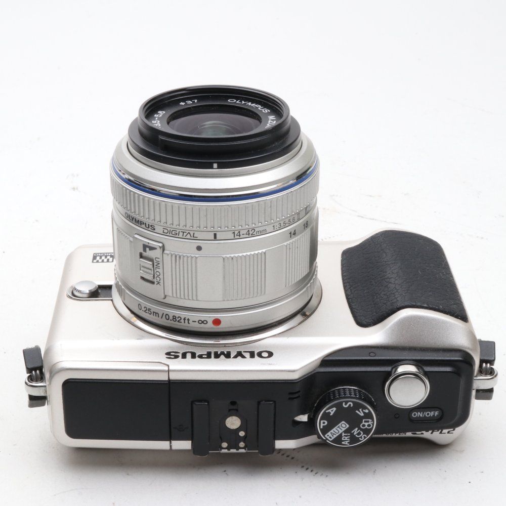 超メルカリ市限定セール中！OLYMPUS E-PL2 ミラーレスカメラ OLYMPUS PEN E-PL2 ミラーレスカメラ シルバー✨訳あり動作品✨ - メルカリ