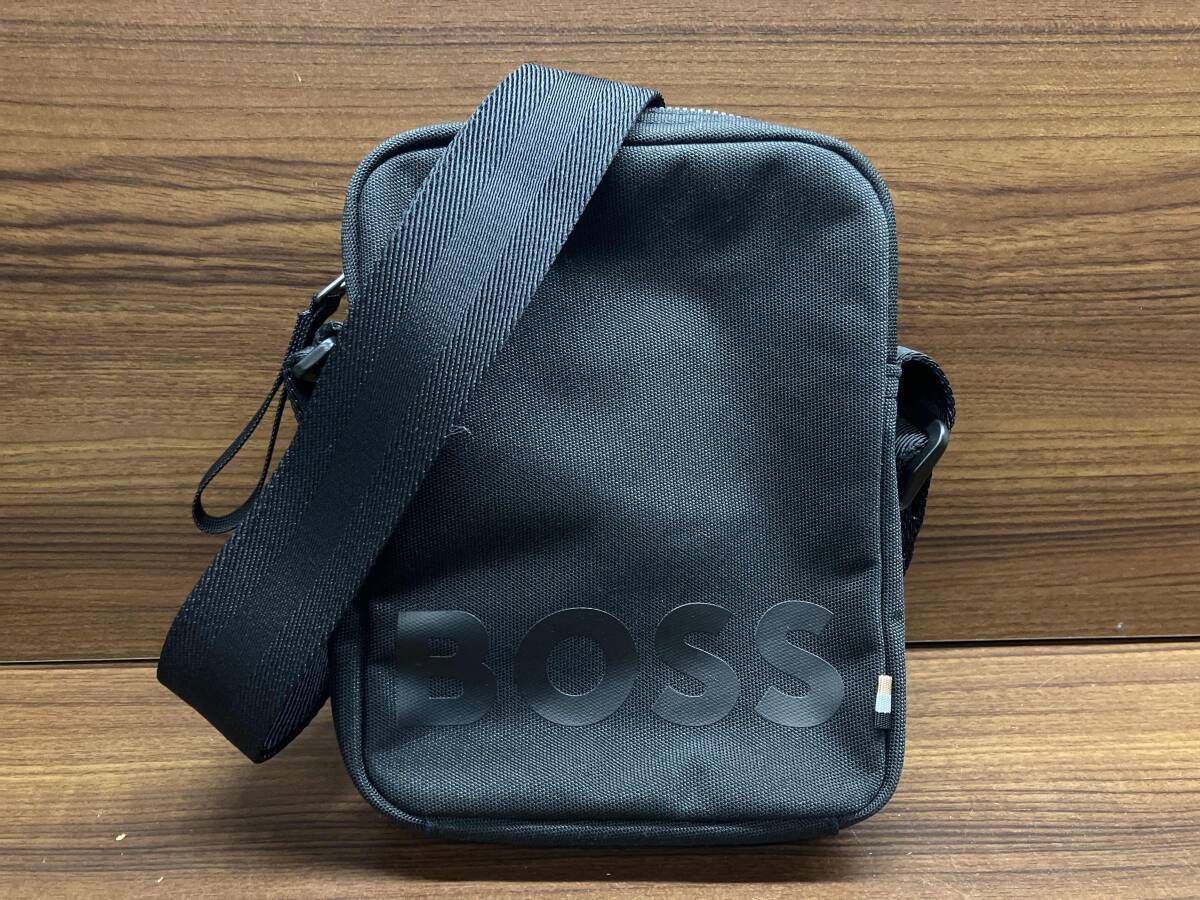 HUGO BOSS ボディバッグ 黒 ブラック