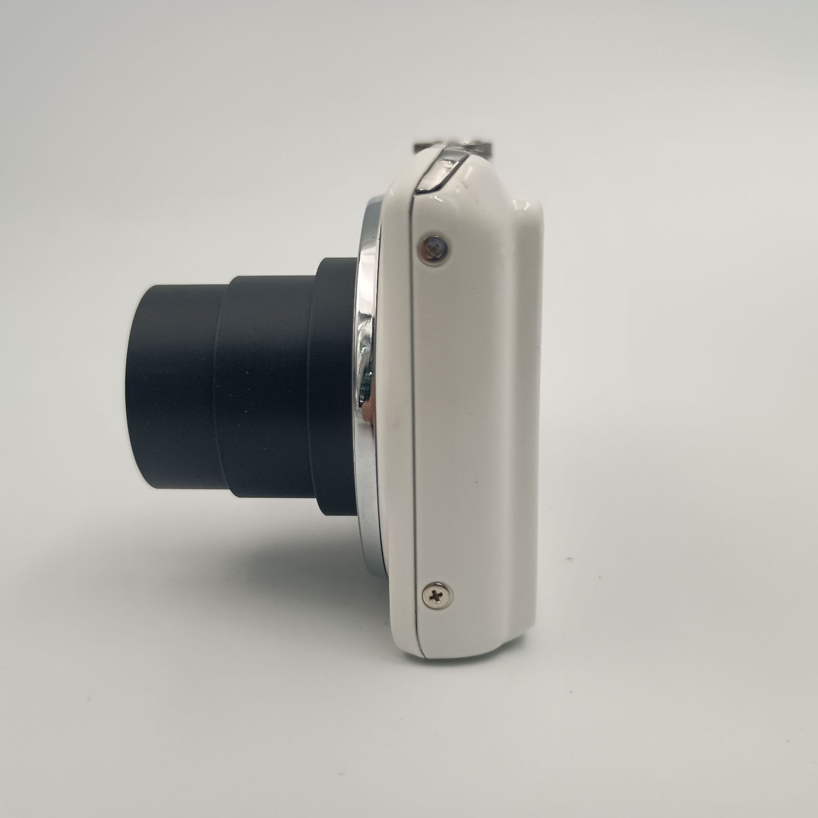 CASIO EXILIM EX-Z780 Compact DIGITAL Camera White 白 カシオ