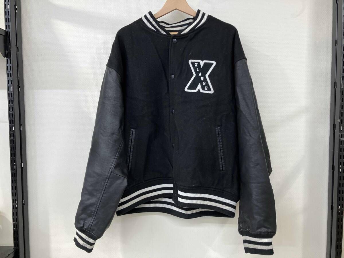 XLARGE エクストララージ スタジャン ブラック サイズ XL バックロゴ メンズ 袖レザー