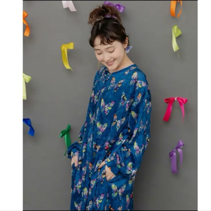 Scolar アニマル×蝶柄 前開きクラッシュベロアワンピース