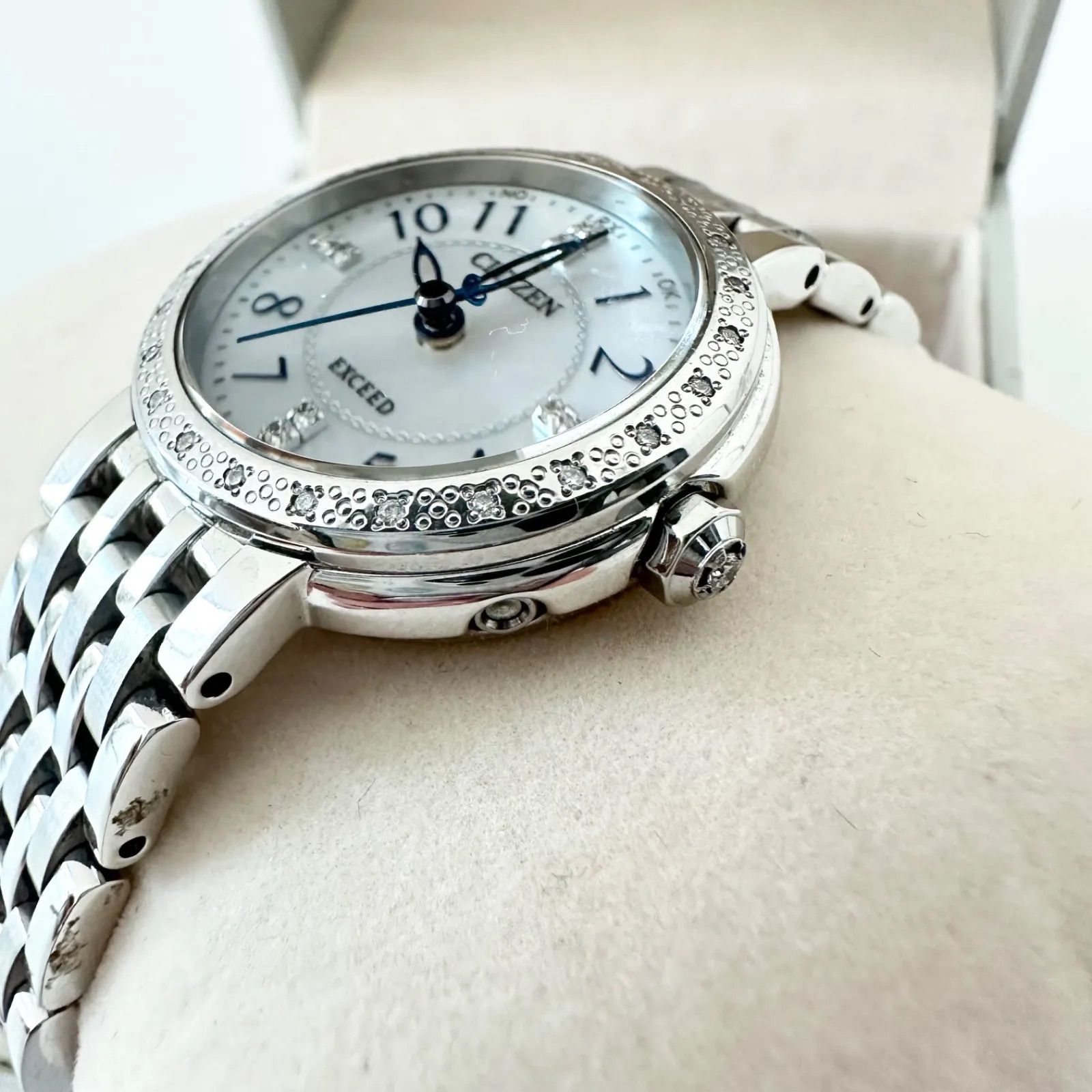  CITIZEN EXCEED プレシャス ダイヤモンド シェル文字盤 エコドライブ シルバー シチズン エクシード 腕時計(クォーツ) 腕時計(アナログ)