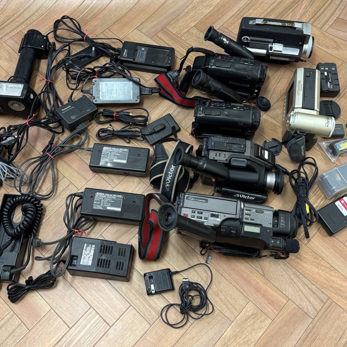 まとめ ビデオカメラ いろいろ 大量セット P 382 b アクションカメラ カメラ用クランプ