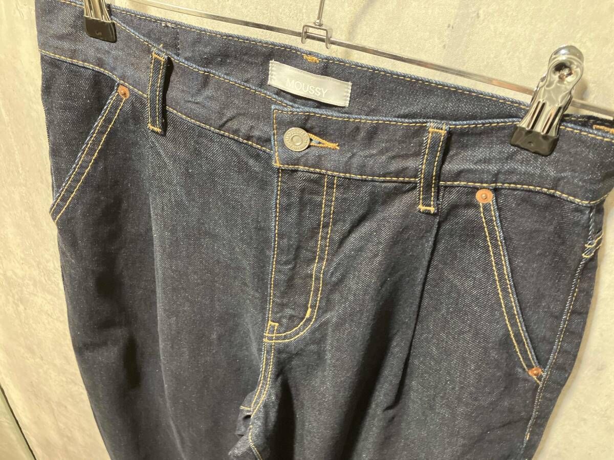 MOUSSY TUCK WIDE ストレートデニム サイズ2 ネイビー系 マウジー