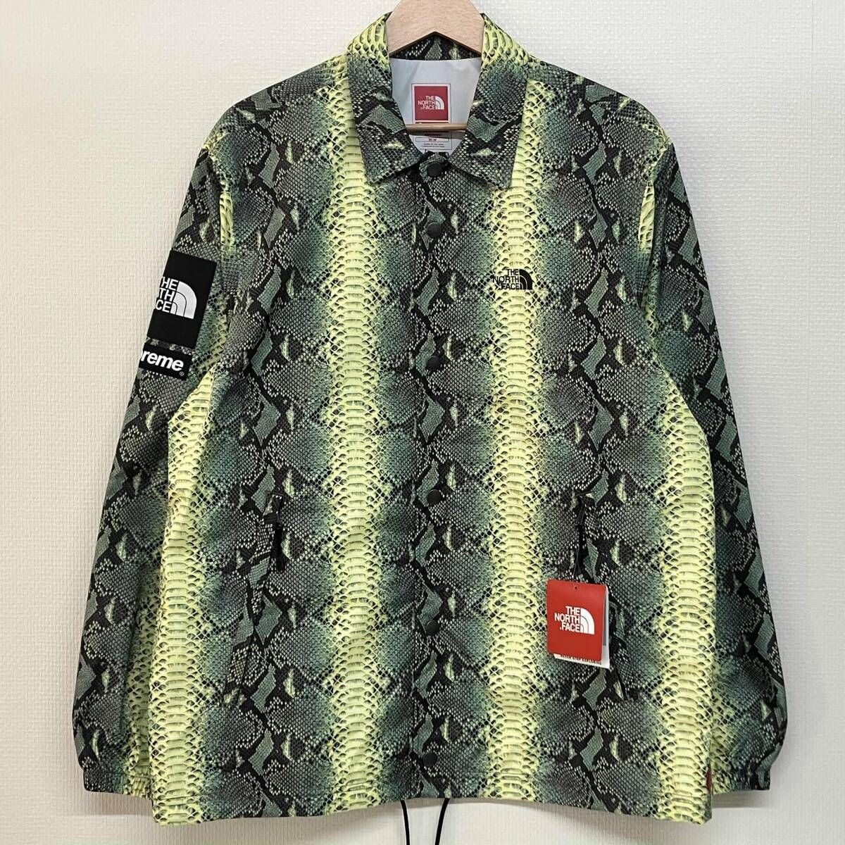 Supreme THE NORTH FACE TAPED SEAM COACHES JACKET GREEN