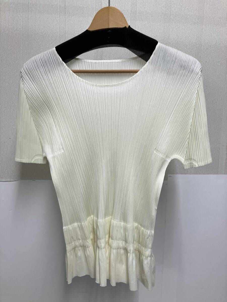PLEATS PLEASE ISSEY MIYAKE プリーツプリーズ イッセイミヤケ PP 93-JK 576 レディース トップス カットソー 半袖Tシャツ サイズ3