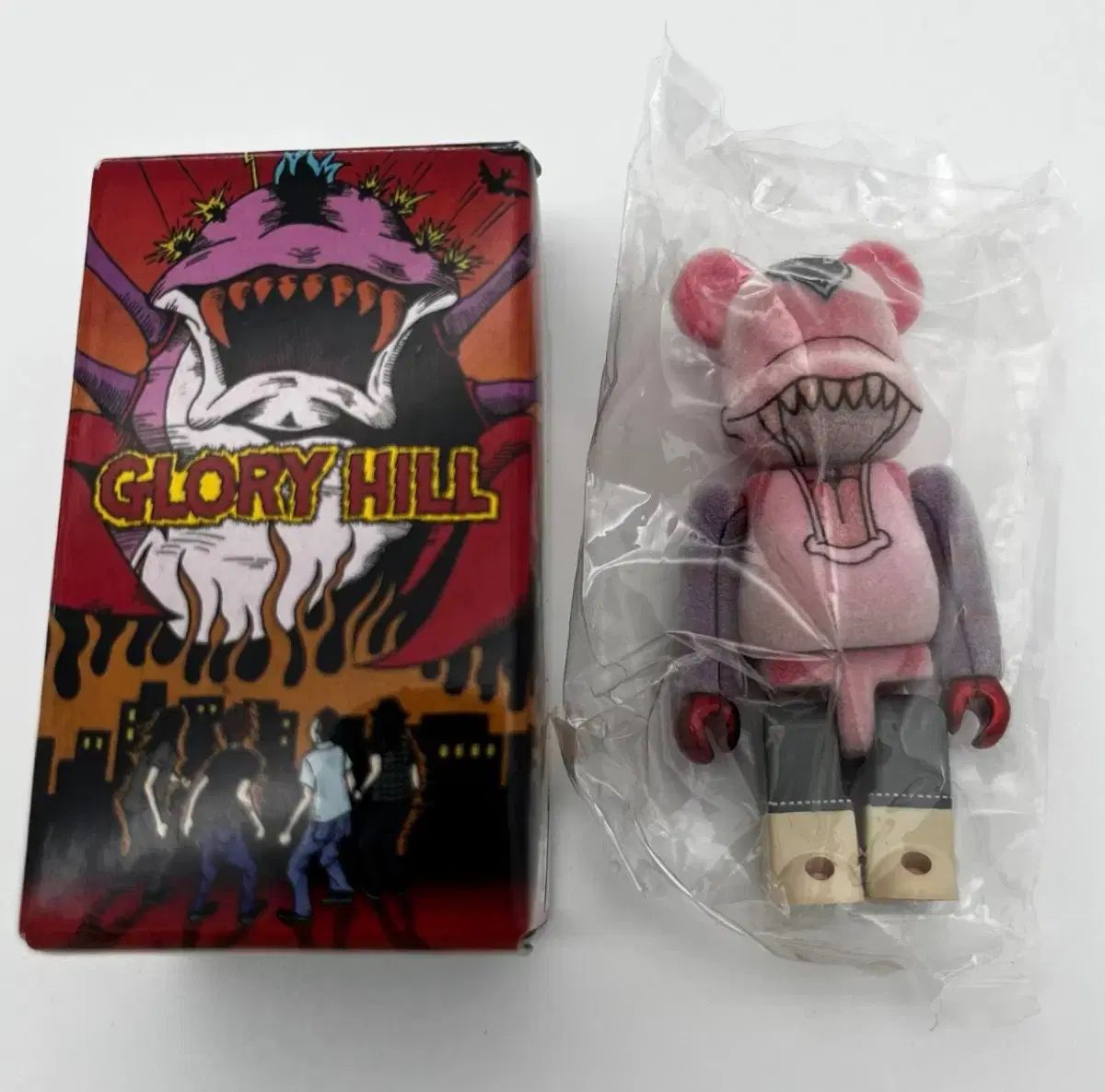 BE RBRICK ベアブリック GLOIRE グローレ ヒール