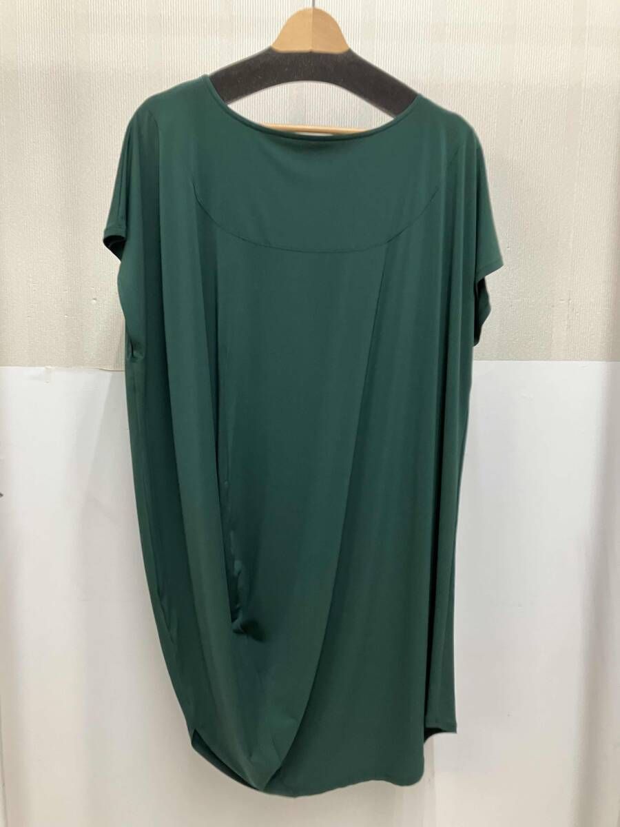 ISSEY MIYAKE イッセイミヤケ レディース 半袖ワンピース グリーン サイズ2