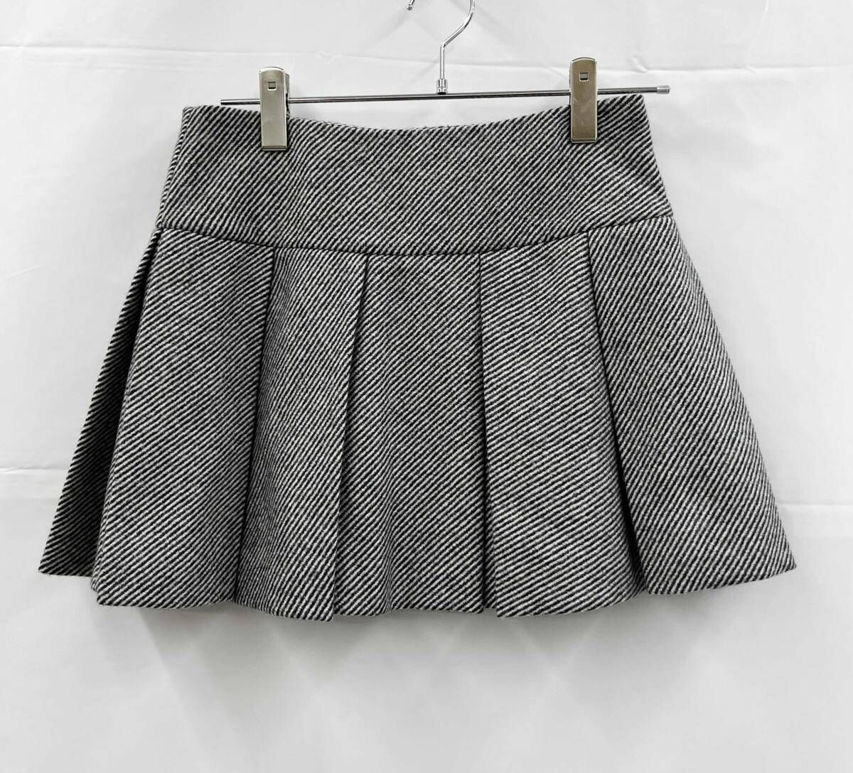 PATOU パトゥ ミニスカート プリーツ ウール サイズ36 ブラック 通年