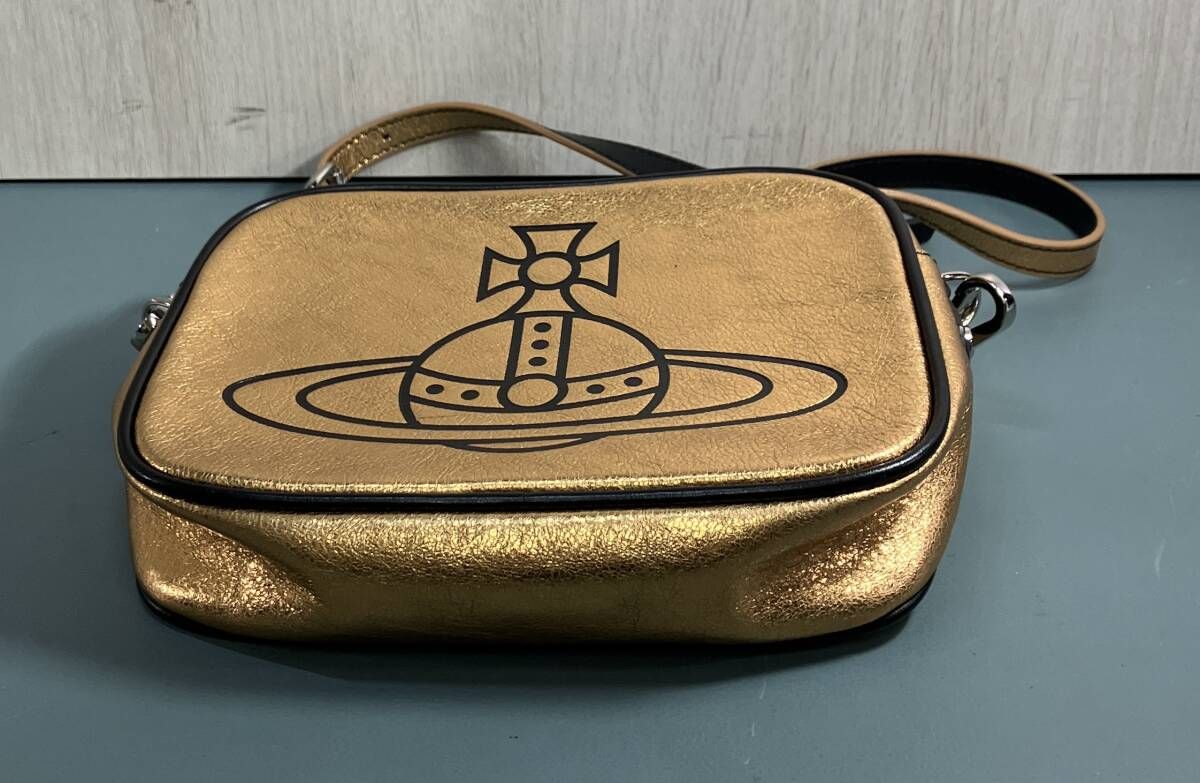 ヴィヴィアンウエストウッド ショルダーバッグ