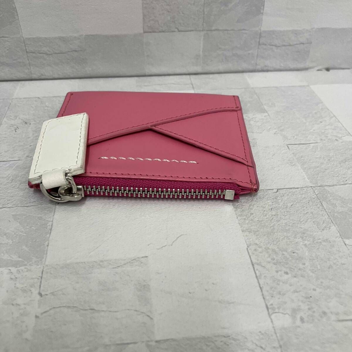 エムエム6メゾンマルジェラ ケース（小銭入れ）財布 サーモンピンク 新品 000000158965-01-l.jpg?t=