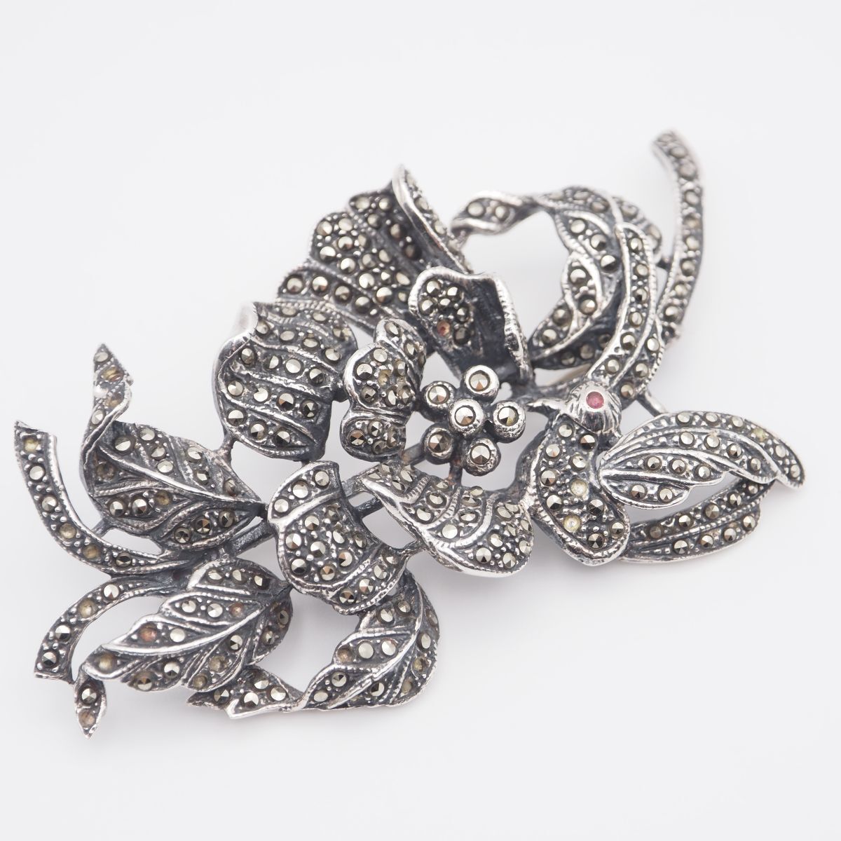 L 297 マーカサイト マルカジット ピンクストーン 925刻印 ブローチ 大ぶり フラワー バード デザイン シルバー ヴィンテージ