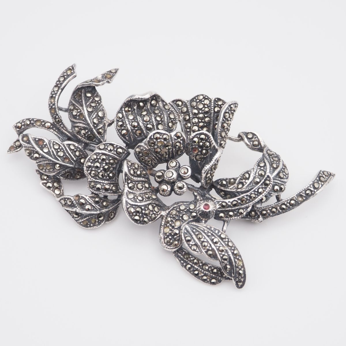 L 297 マーカサイト マルカジット ピンクストーン 925刻印 ブローチ 大ぶり フラワー バード デザイン シルバー ヴィンテージ
