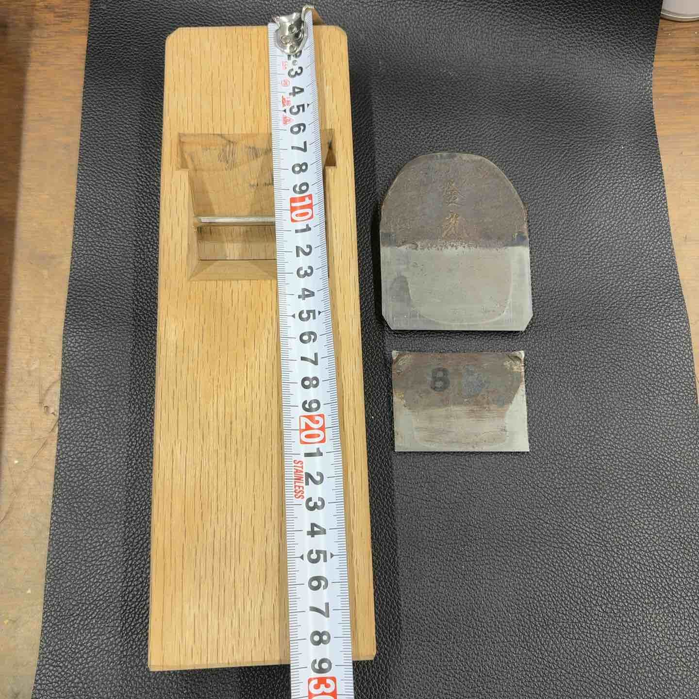 坂田春雄 金光 寸8 台付 鉋 裏金助輝