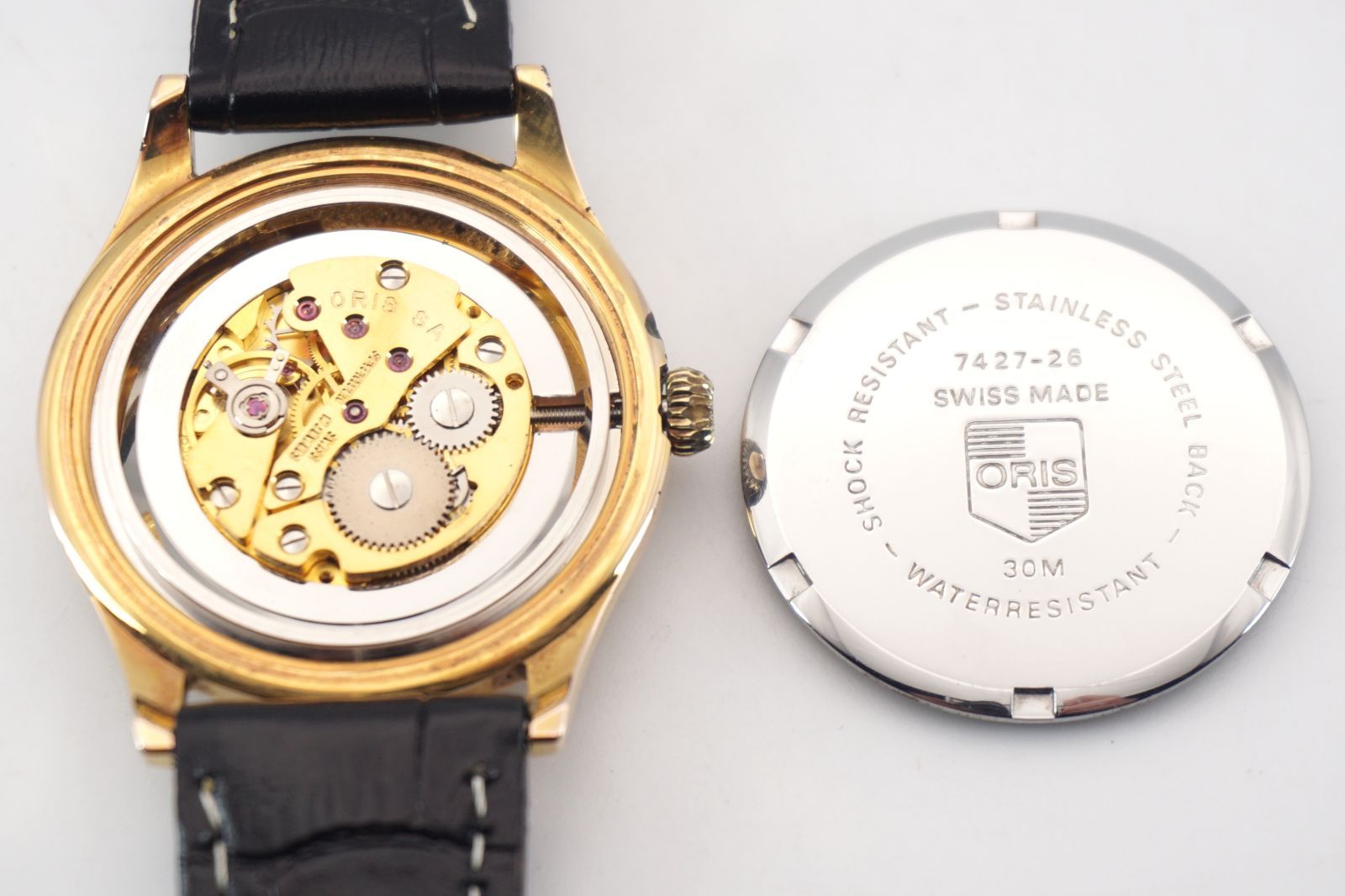 ORIS オリス 7427-26 手巻き スモールセコンド 風防 ゴールドケース テクスチャー文字盤 アラビア数字 ヴィンテージ メンズ腕時計 スイス製 稼働品