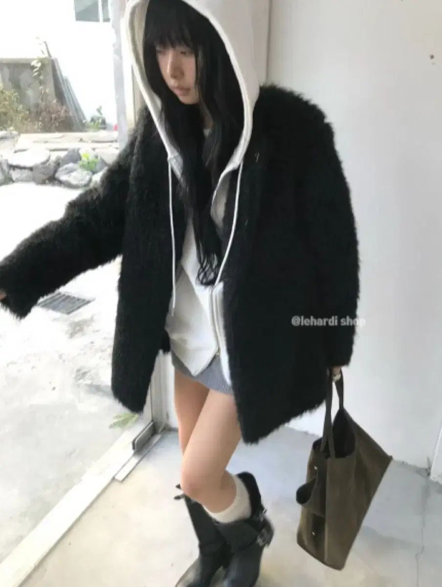 ファージャケット - ブラック 割引 ファージャケット ブラック アンド