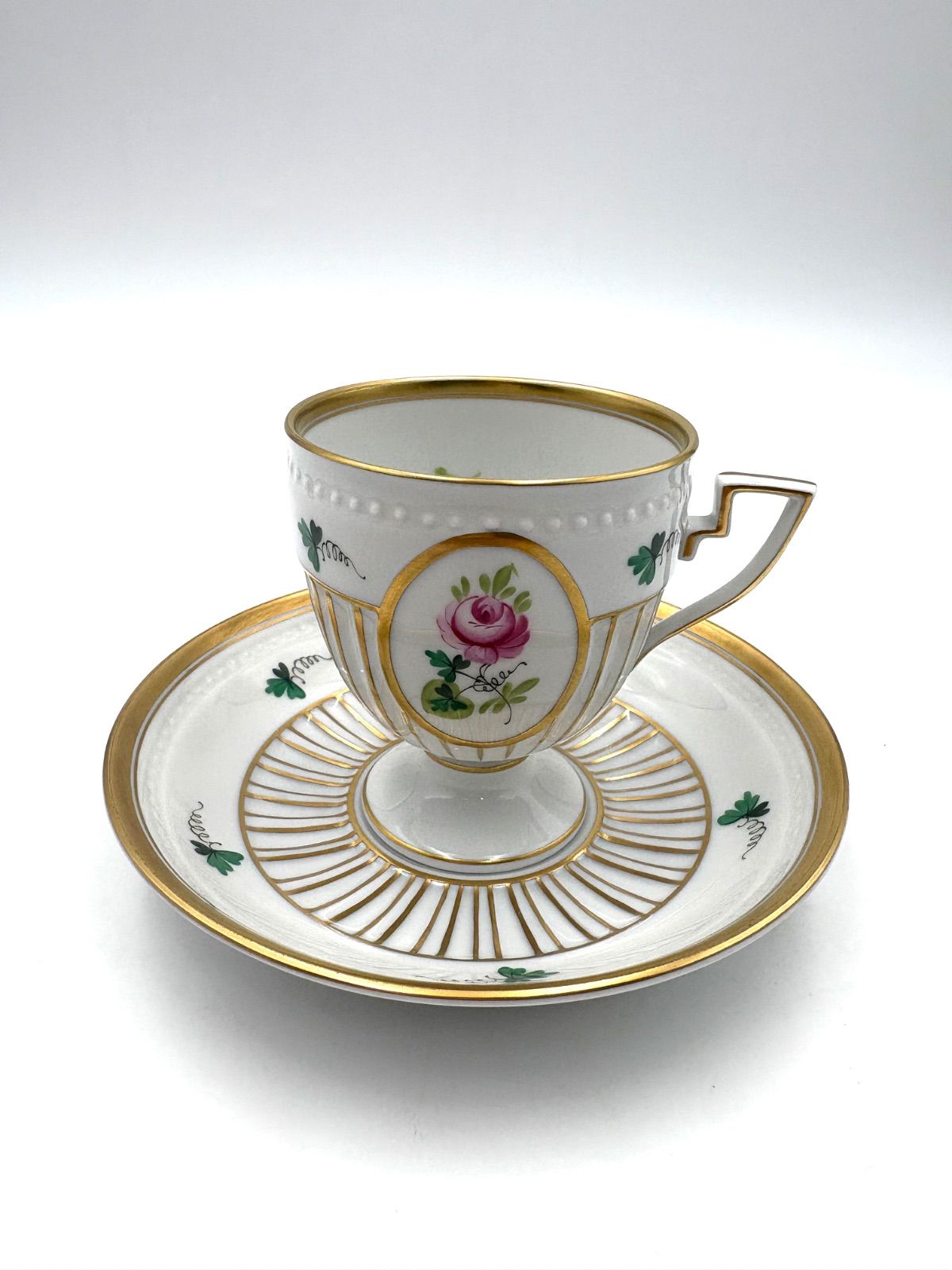HEREND ヘレンド ウィーンの薔薇 アンピールカップ＆ソーサー