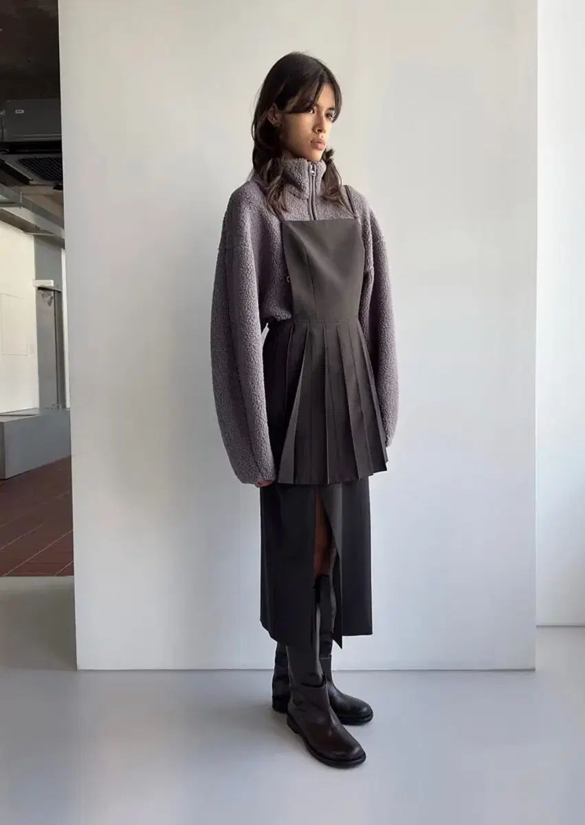 LOW CLASSIC ロウ クラシック pleats mini dress S チャコール