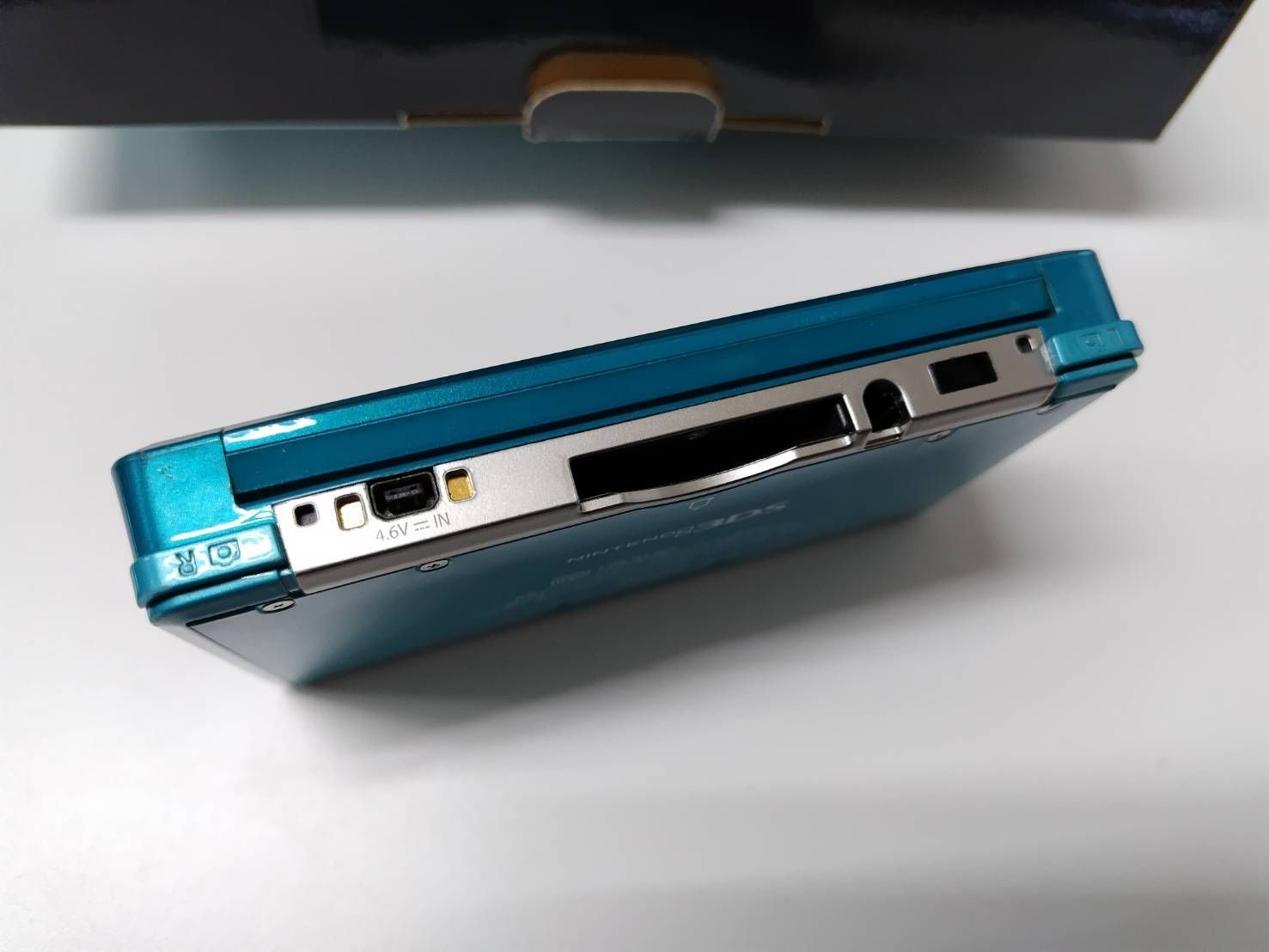 ニンテンドー3 DS