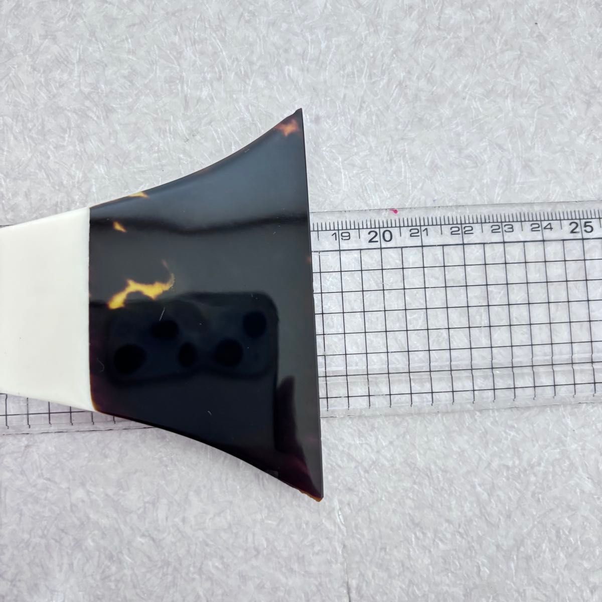 ☆ 津軽三味線 撥 バチ 鼈甲 ふじ 147g 開き:約9.2cm - メルカリ