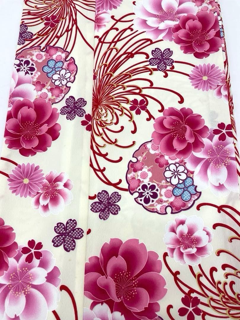 二尺袖 ポリエステル着物 袴向き 山本寛斎 金彩 紋意匠 躾糸付き