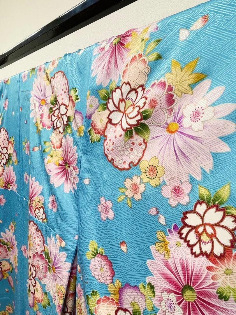 二尺袖 ポリエステル着物 袴向き 金彩 紋意匠 雪輪に桜 秋桜 MOP551 二尺袖 ポリエステル着物 袴向き 金彩 紋意匠 雪輪に桜 秋桜 MOP551