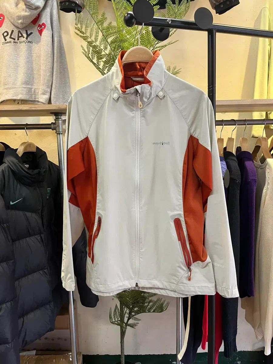 モンベル ウィンドブレーカー ジャケット アイボリー オレンジ csz 20