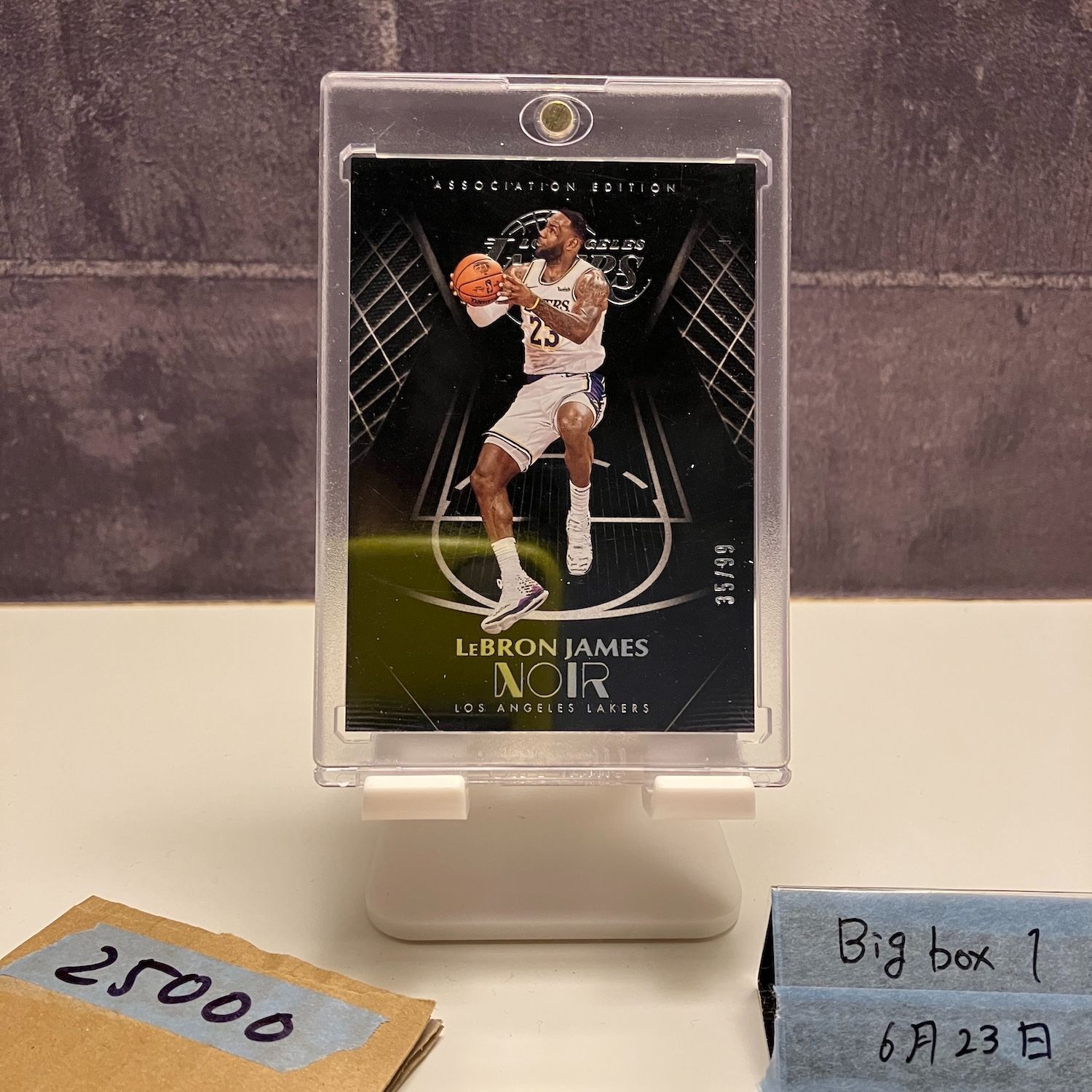 2019 20 Panini LeBron James 35 99 Los Angeles Lakers Noir Association Edition カード