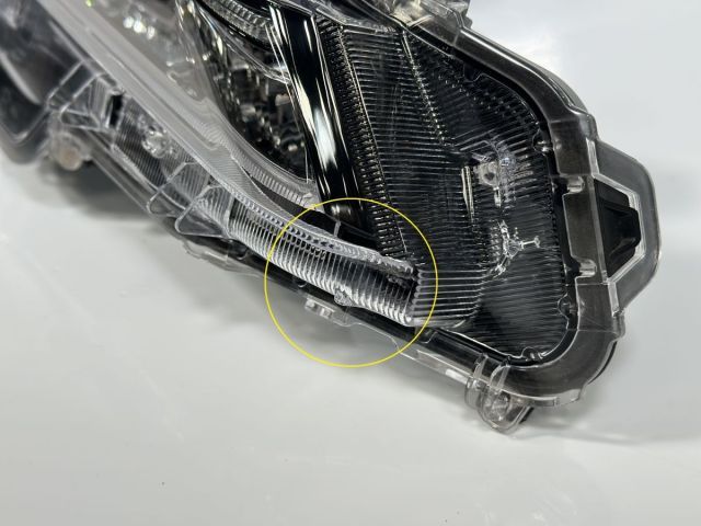 カローラ スポーツ ZWE211H ヘッドライト TOYOTA トヨタ 純正 カローラスポーツ 《 ZWE211H 》 右ヘッドライト P71000