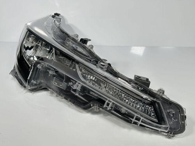 カローラスポーツ NRE210H ZWE211H NRE214H 純正 右ヘッドライト 右